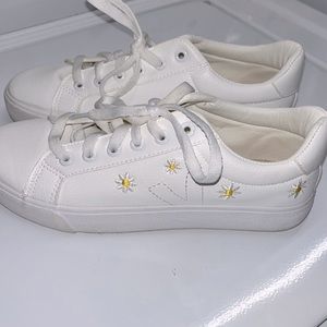 Cute casual shoes